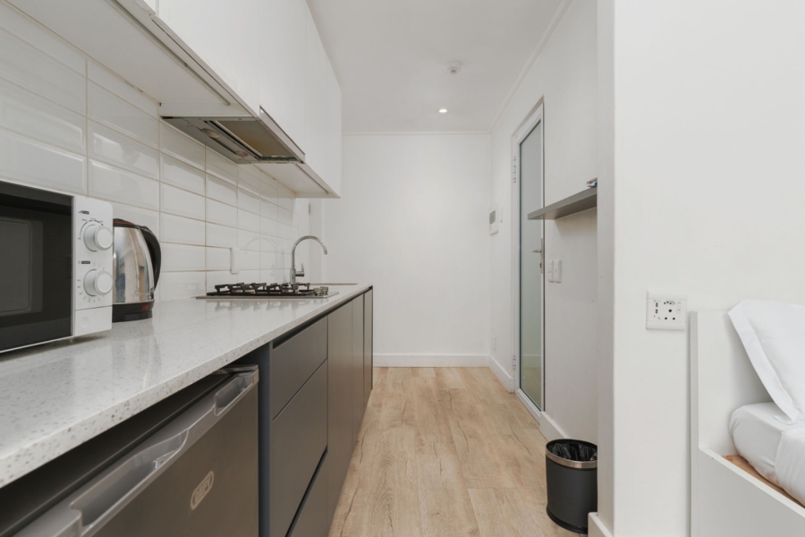 1 Bedroom Property for Sale in Woodstock Western Cape